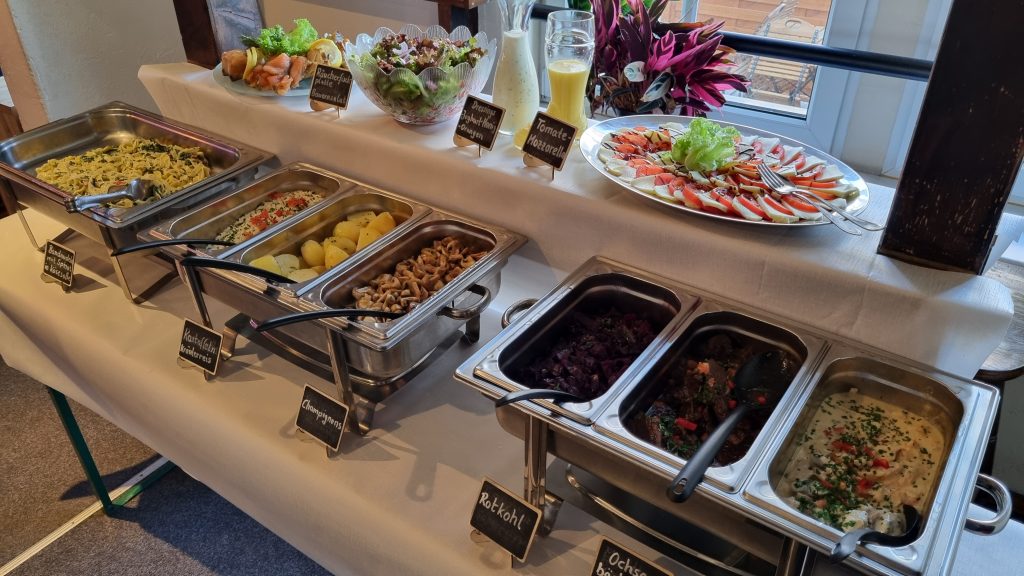 Catering-Buffet im FeierAbend